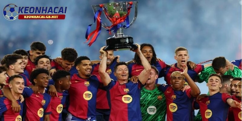 Barcelona bị phạt vì vi phạm luật công bằng tài chính